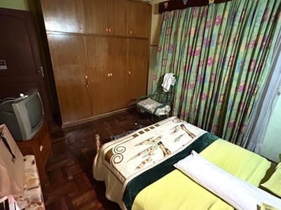 VENDO CASA EN LAMBARÉ
