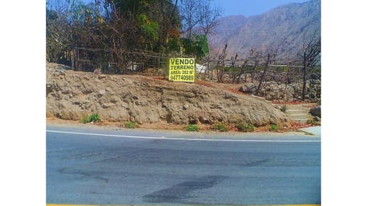 LINDO TERRENO AL PIE AUTOPISTA LUNAHUANA