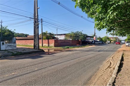 VENDO TERRENO CON CASA EN MARIANO ROQUE ALONSO