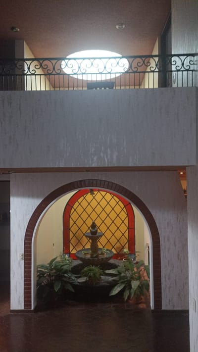 ALQUILER DE CASA PARA OFICINA EN SAN MIGUEL DE 3 PISOS 260m2, 4 DORM, 2 COCHERAS