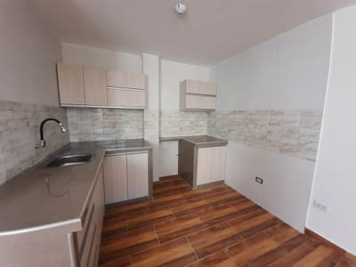 Alquiler de Departamento de Estreno 3er Piso en Pro, Los Olivos