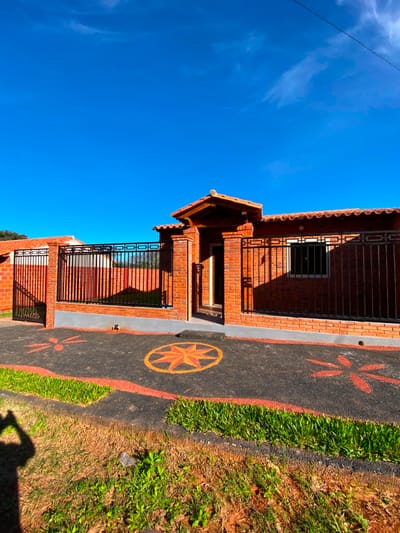 CASA A ESTRENAR EN LUQUE CAÑADA GARAY APTO PARA CHE ROGA PORÃ