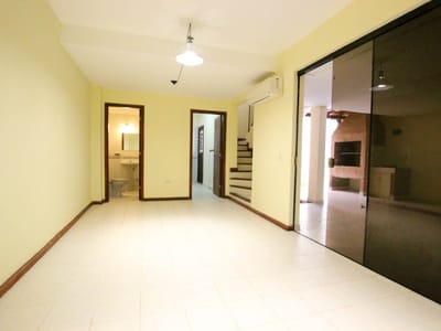 ALQUILO DUPLEX 3 DORMITORIOS EN YCUA SATI