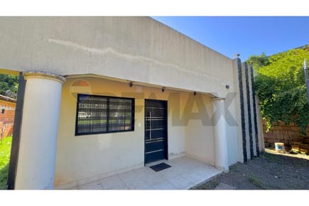 EN VENTA CASITA EN SAN LORENZO
