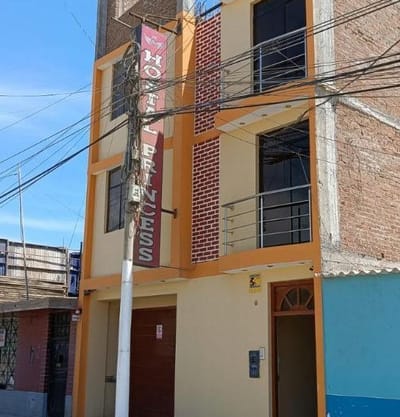EXCELENTE OPORTUNIDAD DE INVERSION VENDO HOSTAL EN PACASMAYO