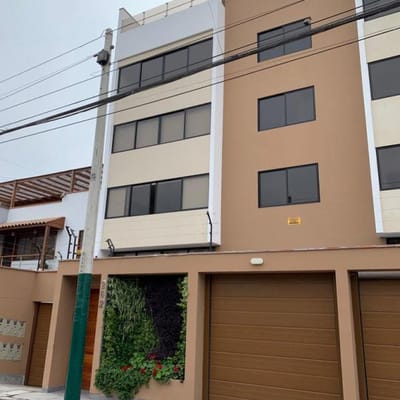 DE ESTRENO EN DO PISO M  DORM   BAOS   COCHERAS