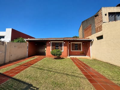 Vendo Hermosa Propiedad En Fernando De La Mora Zona Norte