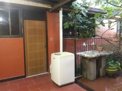 HERMOSA CASA EN VENTA DE DOS PLANTAS EN AVENIDA CHAPARE 