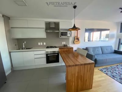Apartamento en venta con renta,1dormitorio, 1baño, balcón. Buceo.