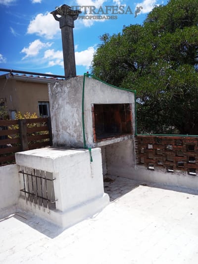 2 Apartamentos en venta con renta 1 dorm, 1 baño, azotea-Brazo Oriental