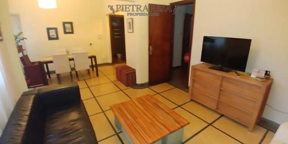 Casa ph en venta, 3 dormitorios, 2 baños, terraza, garaje, cochera. Atahualpa.