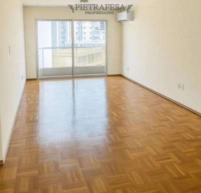 Apartamento en VENTA CON RENTA!!4 dormitorios, 3 baños, terraza, cochera doble. Pocitos