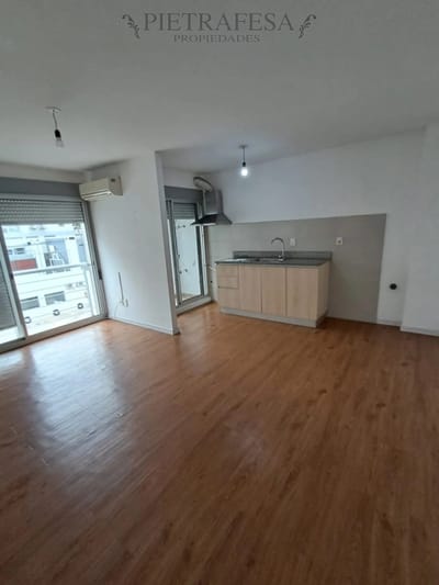 Apartamento en venta, 2 dormitorios, 1 baño, terraza lavadero. Union.