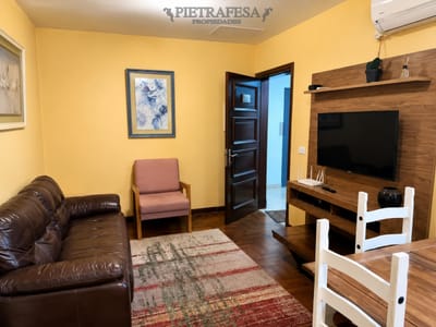 Apartamento en venta, 3 dormitorios, 1 baño. Centro.