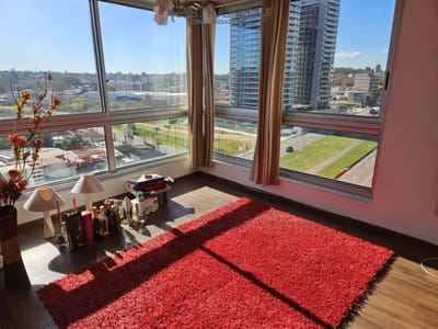 Excelente apartamento de 2 dormitorios con garaje, en piso alto y con vistas panorámicas permanentes