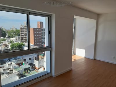¡Excelente oportunidad para inversores! Apartamento de 1 dormitorio en cordón CON RENTA