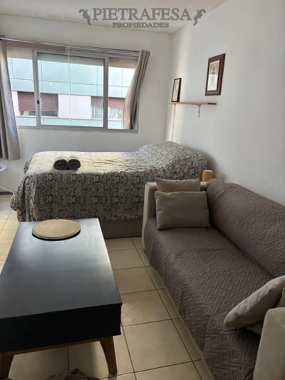 Apartamento en alquiler, monoambiente, 1 baño. Equipado. Pocitos.