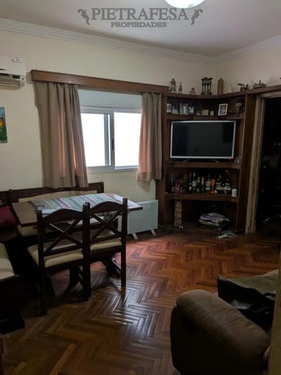 Apartamento en alquiler, 2 dormitorios, 1 baño. Amueblado. Pocitos.
