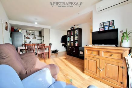 Apartamento en venta con renta, 2 dormitorios, 1 baño, terraza, Bv. Gral Artigas, Jacinto Vera.