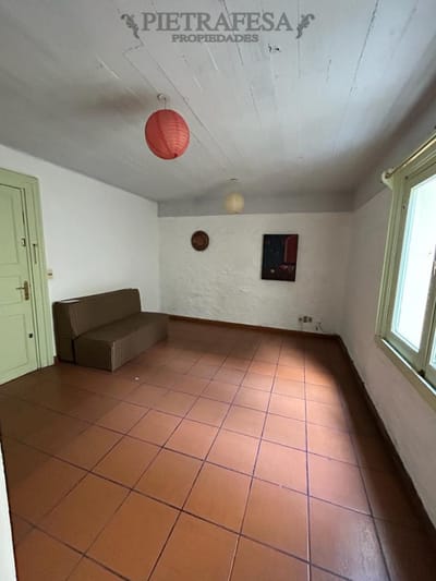 Apartamento en venta 3 dormitorios 2 baños con renta- Cerrito- Ciudad Vieja