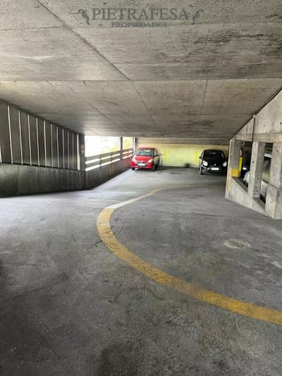 Garaje en venta- Mercedes -Centro