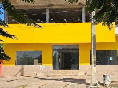 ALQUILO SALON COMERCIAL EN SAN ANTONIO