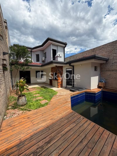 ALQUILO DUPLEX EN VILLA MORRA