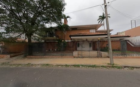 VENDO CASA SOBRE PITIANTUTA CASI MCAL. LÓPEZ - Barrio Mcal. López