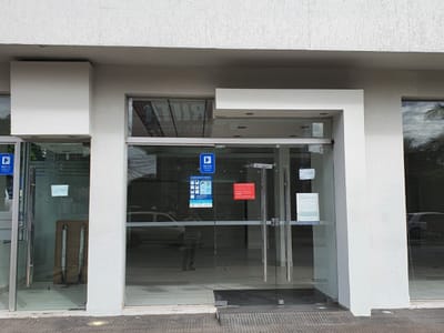 SALON COMERCIAL EN BARRIO PANAMBI VERA