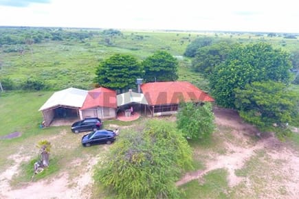 Vendo estancia sobre la Ruta transchaco en Benjamín Aceval 