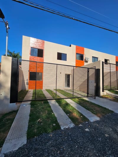 VENDO DUPLEX A ESTRENAR MRA VILLA MARGARITA