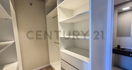 En venta departamento en Edificio Laurus