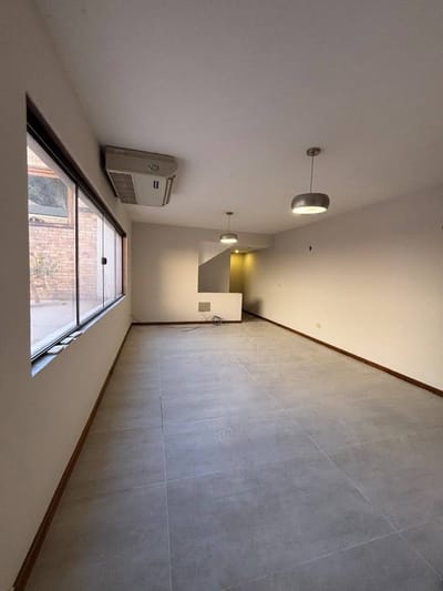 Casa Moderna en Mburucuyá en Alquiler