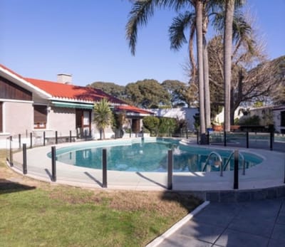  Venta Casa En Carrasco Con 5 Dormitorios, Excelente Estado