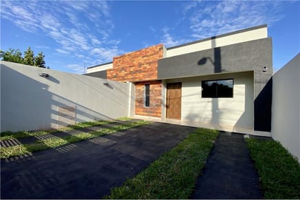 Chalets a estrenas en Luque 