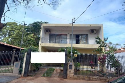 VENDO CASA CON PISCINA EN ASUNCIÓN Bº YKUA SATÎ