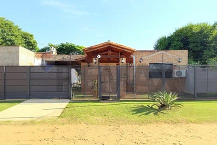 Casa - Venta - Luque, Paraguay