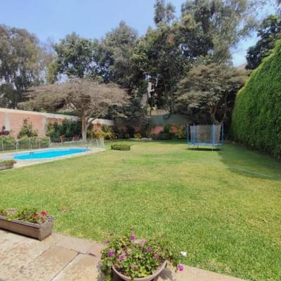 BELLA CASA EN CALLE  URB RINCONADA BAJA