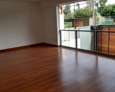 BELLO FLAT m VISTA A PARQUE  CERCA AV BENAVIDES SURCO