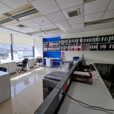 Moderna Oficina m Amoblada e Implementada  Edificio Link Tower  Surco