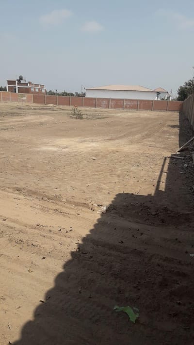 Se alquila terreno