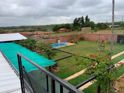 VENDO CASA QUINTA EN VILLETA TOTALMENTE EQUIPADA Y AMOBLADA 