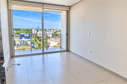 Departamento-Alquiler-Avda. San Martin, Las Lomas (Carmelitas), Asunción