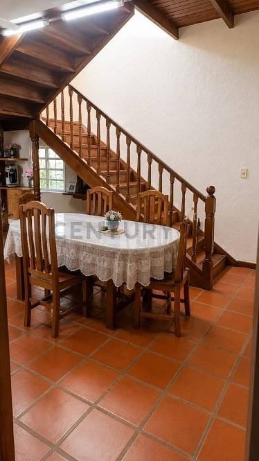 EN VENTA Residencia con alto potencial en Barrio Sajonia