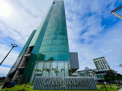 OFICINA EN ALQUILER - GREEN TOWER