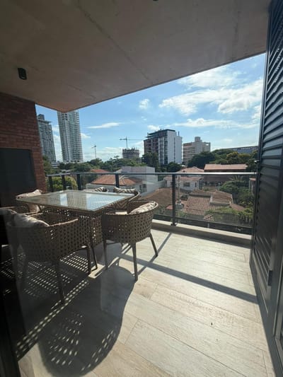 ALQUILO APTO. AMOBLADO EN MET LAS LOMAS - 1200 USD