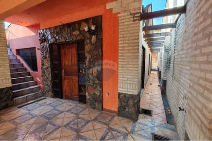Casa en Esquina en Venta en Barcequillo – San Lorenzo