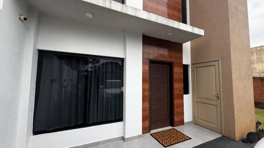 VENDO Casa 3 dorm con pileta y quincho - Tarragona, Luque