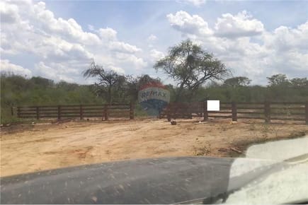 VENDO MÁS DE 8.000 HECTAREAS EN EL CHACO PARAGUAYO BOQUERON