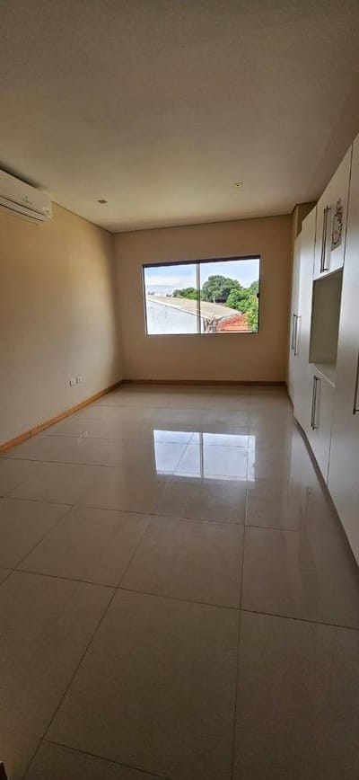 ALQULO DUPLEX EN FERNANDO DE LA MORA 